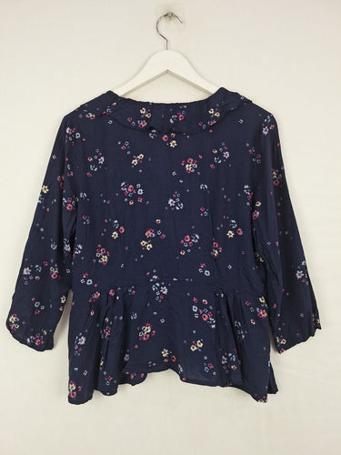 Second-Hand - Auguste Dainty Lilac Floral Blouse Size 10 - SwapUp