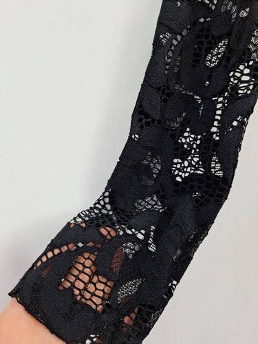 Second-Hand - Shilla Cocktail Lacey Overlay Stretch Mini Dress Size L - SwapUp