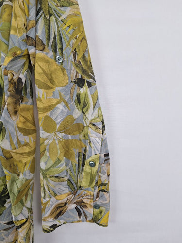 Second-Hand - David Lawrence Breezy Leafy Floral Cotton Shirt Size 12 - SwapUp
