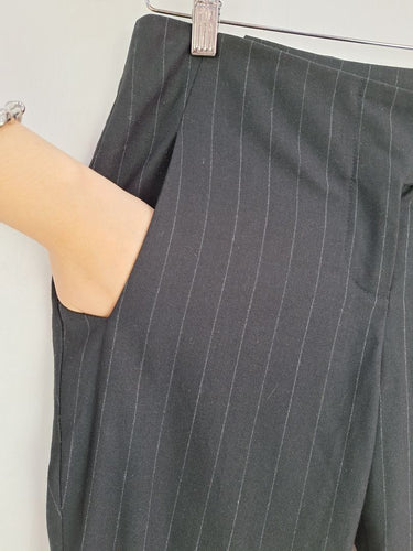 Second-Hand - ba&sh Front Buckle Pinstripe Pants Size 8 - SwapUp