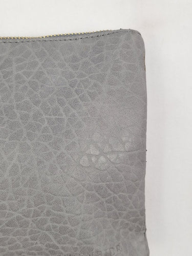 Second-Hand - Louenhide Grey Textured Wristlet - SwapUp