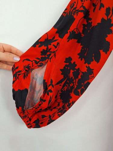 Second-Hand - Closet London Red Floral Shadows A Line Dress Size 12 - SwapUp