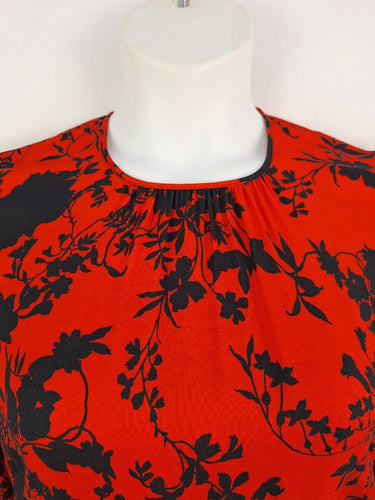 Second-Hand - Closet London Red Floral Shadows A Line Dress Size 12 - SwapUp