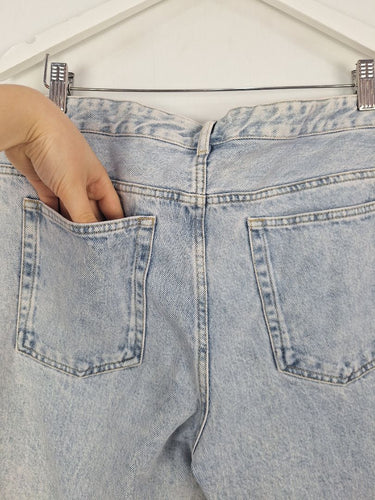Second-Hand - Isabel Marant Etoile Light Wash Classic Cut Jeans Size 14 - SwapUp