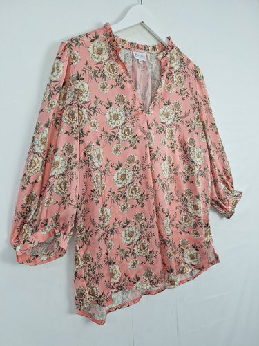 Second-Hand - Postie Peachy Pink Floral Blouse Size 12 - SwapUp