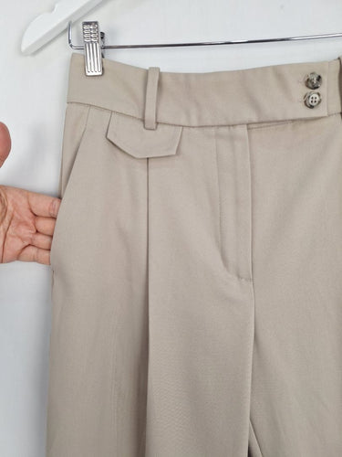 Second-Hand - Reiss Dusty Beige Tapered Pants Size 8 - SwapUp