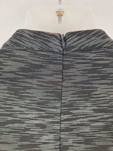 Second-Hand - Karen Millen Structured Charcoal Micro Lines Midi Dress Size 10 - SwapUp