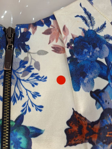 Second-Hand - Cue Blue Floral Satin Zip Front Dress Size 8 - SwapUp