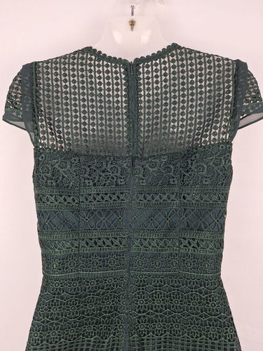 Second-Hand - Review Dark Forest Lace Cap Sleeve Dress Size 8 - SwapUp