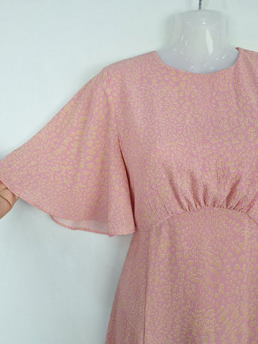 Second-Hand - Seed Pink Leopard Feminine Flutter Dress Size 8 - SwapUp