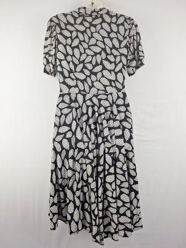 Second-Hand - Elise Designs Leafy Short Sleeve Shirt Dress Size 10 - SwapUp