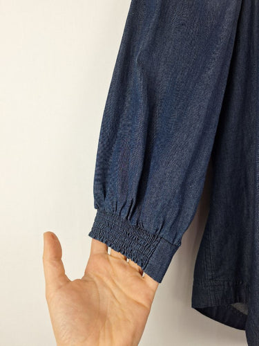 Second-Hand - David Lawrence Indigo Denim Long Sleeve Blouse Size 6 - SwapUp