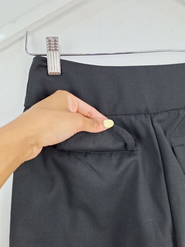 Second-Hand - Review Elevated Basic Black Tailored Pants Size 6 - SwapUp