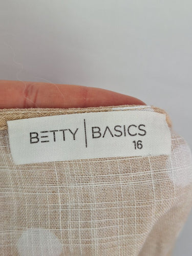 Second-Hand - Betty Basics Feminine Beiege Polka Dot Sun Dress Size 16 - SwapUp