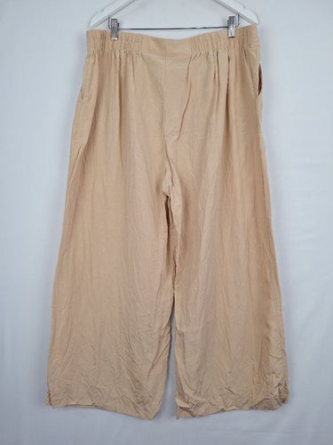 Second-Hand - Serafina Tan Elevated Basic Wide Leg Pants Size 18 - SwapUp