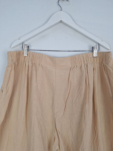 Second-Hand - Serafina Tan Elevated Basic Wide Leg Pants Size 18 - SwapUp