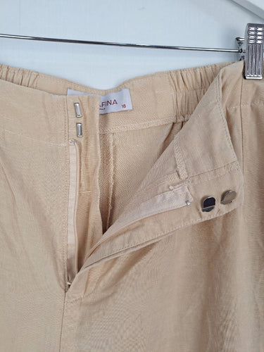 Second-Hand - Serafina Tan Elevated Basic Wide Leg Pants Size 18 - SwapUp