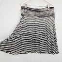 Second-Hand - Pingpong B&W Swing Midi Skirt Size 12 - SwapUp