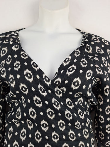 Second-Hand - Witchery Diamond Linen Wrap Top Size 10 - SwapUp