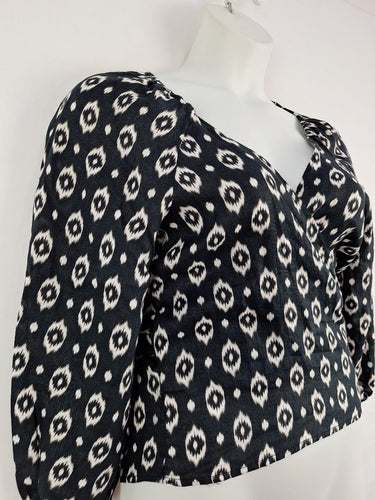 Second-Hand - Witchery Diamond Linen Wrap Top Size 10 - SwapUp