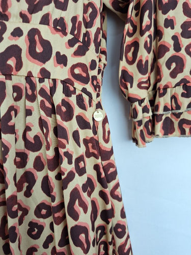 Second-Hand - Scotch & Soda Funky Leopard Print Buttoned Dress Size XS - SwapUp