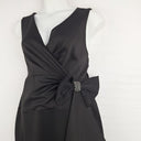 Second-Hand - Liz Jordan Fancy Bow V Neck Midi Dress Size 14 - SwapUp