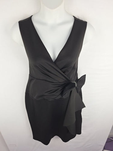 Second-Hand - Liz Jordan Fancy Bow V Neck Midi Dress Size 14 - SwapUp