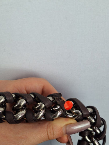 Second-Hand - Oroton Slouchy Chain Handbag - SwapUp