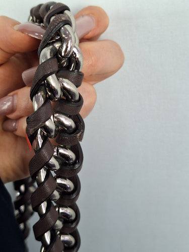 Second-Hand - Oroton Slouchy Chain Handbag - SwapUp