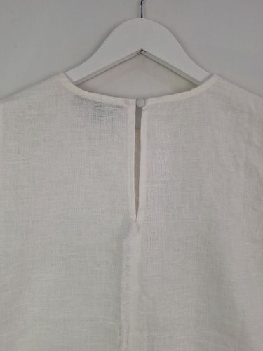 Second-Hand - Decjuba Linen Semi Sheer Fringe Seam Top Size 10 - SwapUp