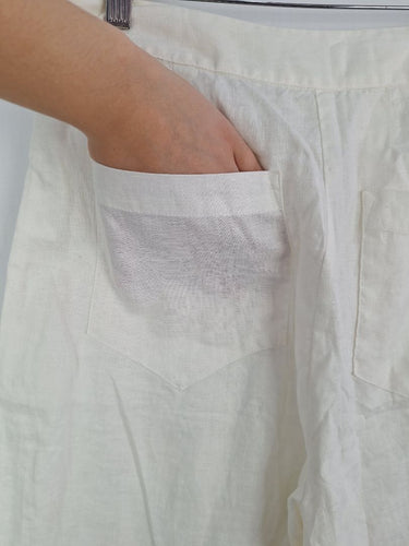 Second-Hand - Zoe Kratzmann Staple Crisp White Linen Ankle Pants Size M - SwapUp