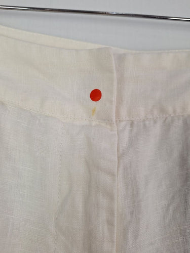 Second-Hand - Zoe Kratzmann Staple Crisp White Linen Ankle Pants Size M - SwapUp