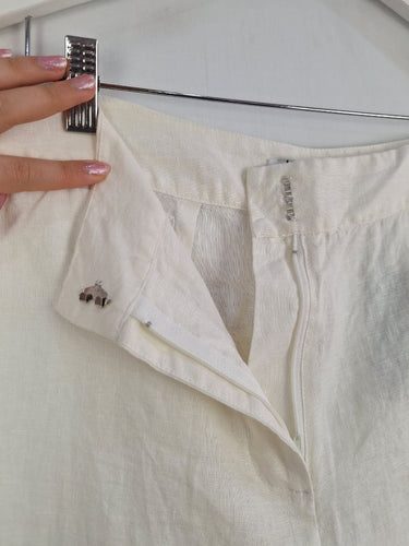 Second-Hand - Zoe Kratzmann Staple Crisp White Linen Ankle Pants Size M - SwapUp