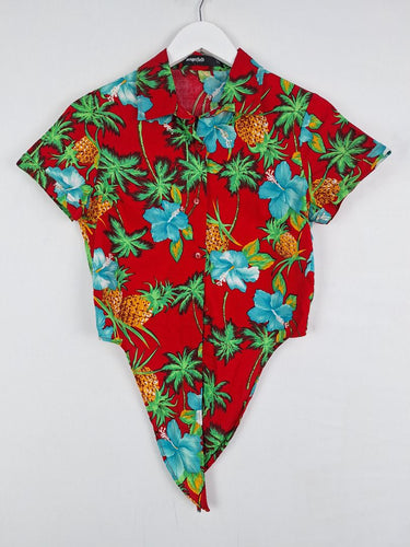 Second-Hand - Dangerfield Vacation Tie Button Up Crop Top Size 10 - SwapUp