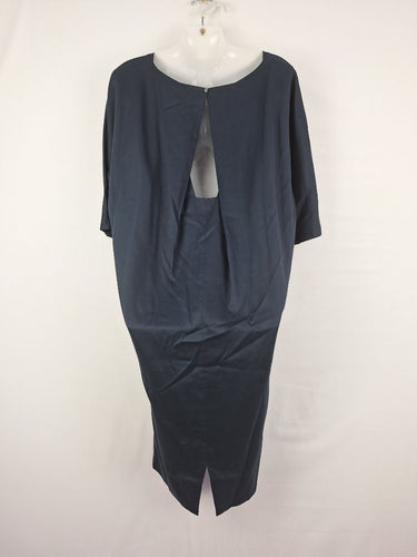Second-Hand - Cus Boat Neck Sophisticated Dress Size S - SwapUp