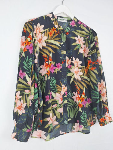 Second-Hand - Trenery Tropical Island Patterned Silk Shirt Size S - SwapUp