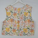 Second-Hand - Vine Apparel Painted Lemon Floral Boxy Crop Top Size 18 - SwapUp