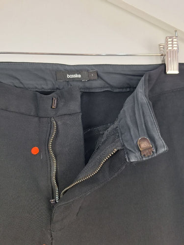 Second-Hand - Bassike Fitted Stretch Everyday Pants Size S - SwapUp