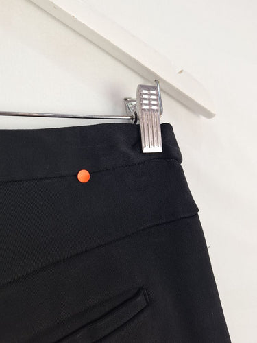 Second-Hand - Bassike Fitted Stretch Everyday Pants Size S - SwapUp