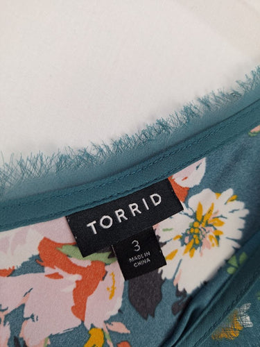 Second-Hand - Torrid Teal Raw Edge Chiffon Top Size XXXL - SwapUp