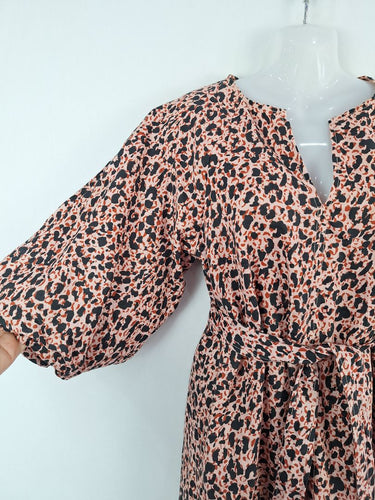 Second-Hand - Witchery Relaxed Belted 3/4 Sleeve Cheetah Midi Dress Size 8 - SwapUp