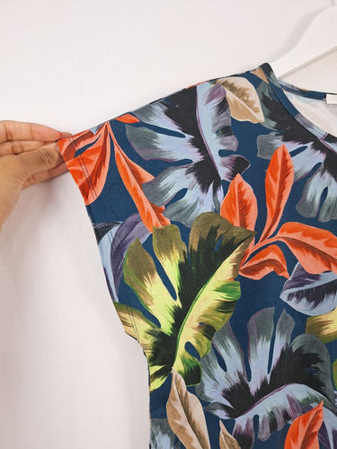 Second-Hand - Trenery Keyhole Cut Out Muted Leaf Top Size S - SwapUp