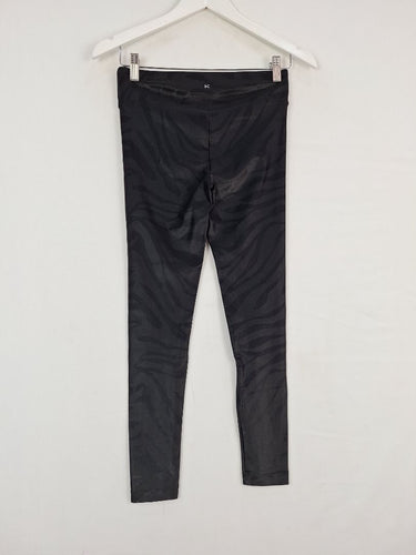 Second-Hand - Koral Zebra Pattern Classic Exercise Leggings Size M - SwapUp
