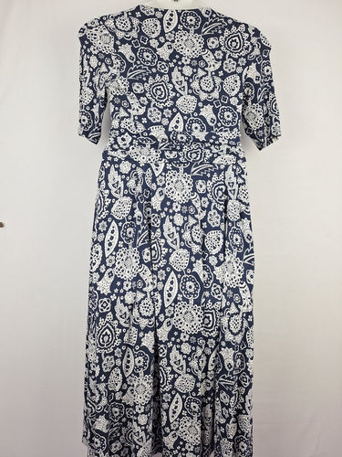Second-Hand - Boden Everyday Ruched Waist Dress Size 12 - SwapUp