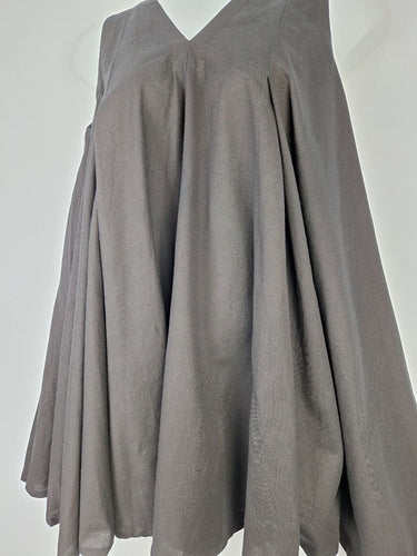 Second-Hand - Turn Black Ink Black Floaty Midi Dress Size M - SwapUp