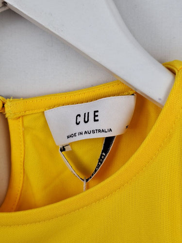 Second-Hand - Cue Sunshine Yellow Twist Trim Top Size 16 - SwapUp