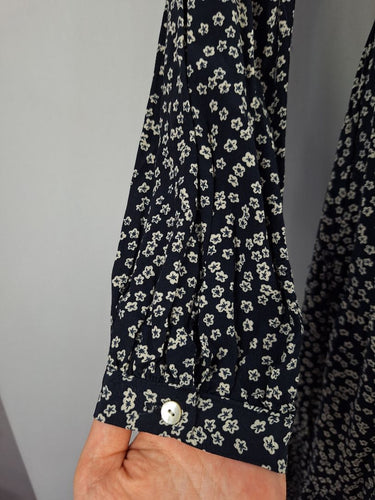 Second-Hand - Witchery Navy Ditsy Floral Maxi Dress Size 10 - SwapUp