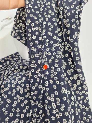 Second-Hand - Witchery Navy Ditsy Floral Maxi Dress Size 10 - SwapUp