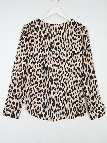 Second-Hand - Witchery Leopard Print Split Sleeve Blouse Size S - SwapUp