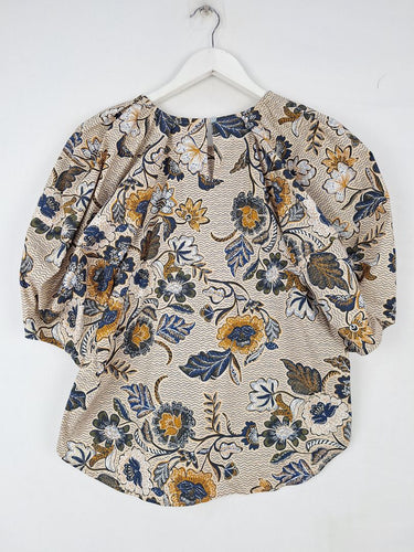 Second-Hand - Witchery Floral and Striped Neutral Bubble Top Size 8 - SwapUp